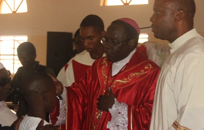 Bishop Kukah dedicates St. Edward church, declares Parish