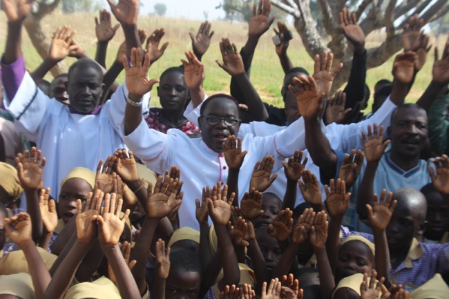 Bishop Kukah confirms 213, commissions 64 lectors.