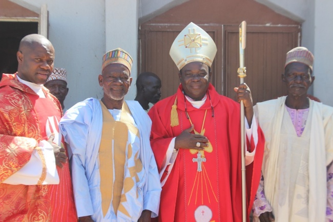 Bishop Kukah confirms 213, commissions 64 lectors.