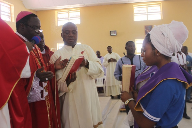 Bishop Kukah installs Lectors in St. Gabriel Daura